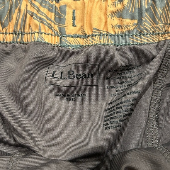 L.L. Bean Men’s Swim Trunks Size Small Yellow Print Lined - Picture 5 of 7